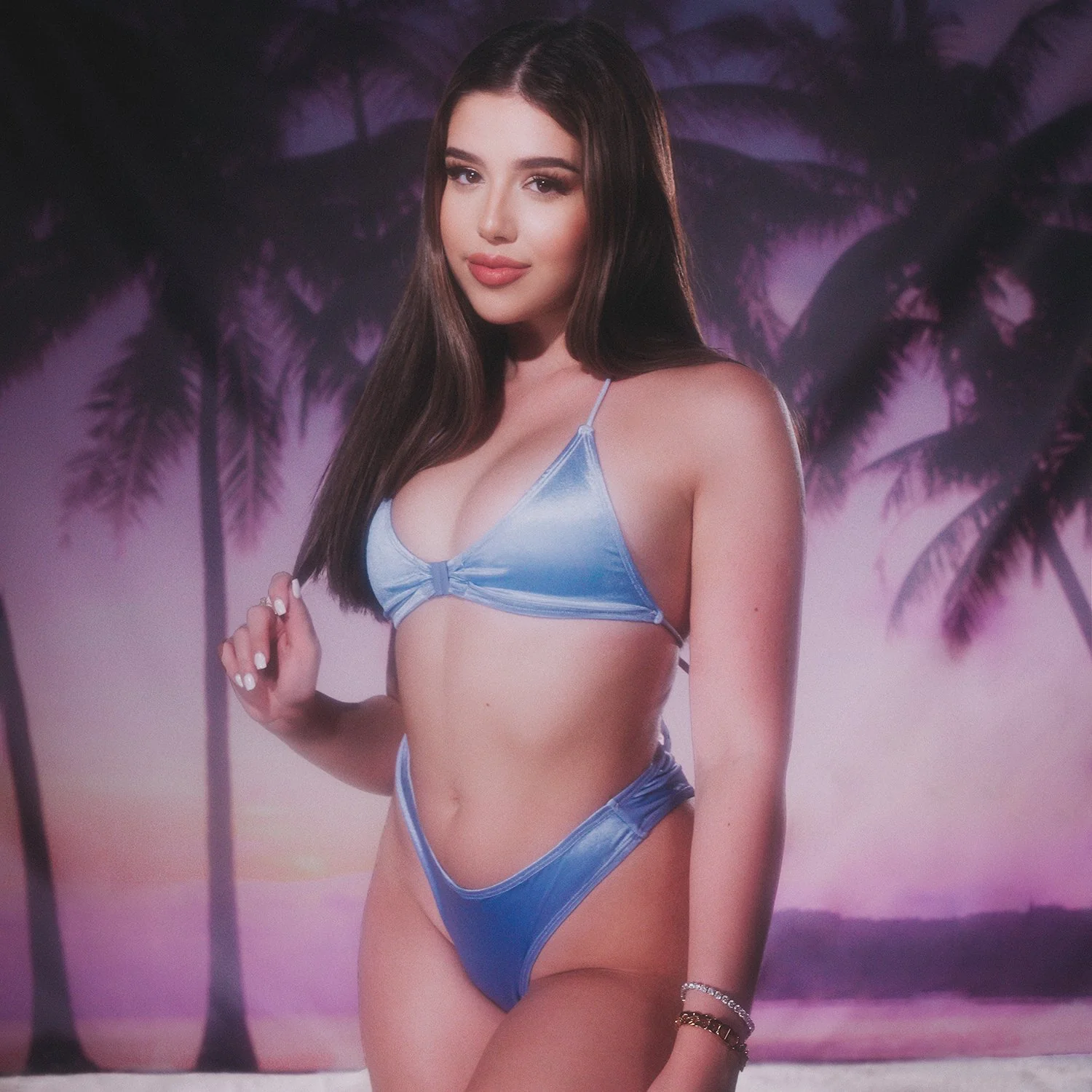 Daisy V-Kini Bottom - Image 5